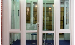 Cửa Nhôm Kính